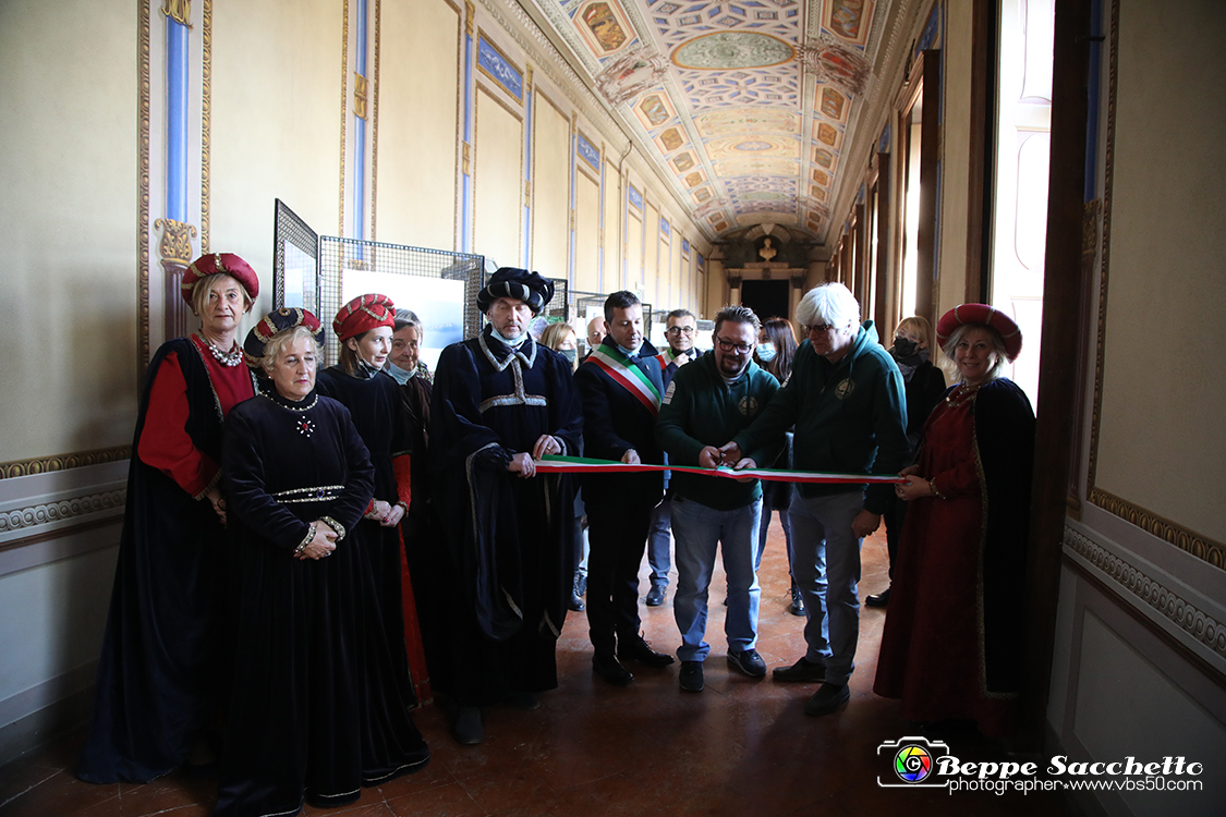 VBS_5902 - 10.ma Fiera Nazionale del Tartufo e Fiera dei Santi.jpg